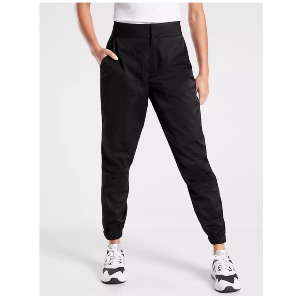 Athleta Black Radiant Satin High-Rise Jogger Pant Size 8